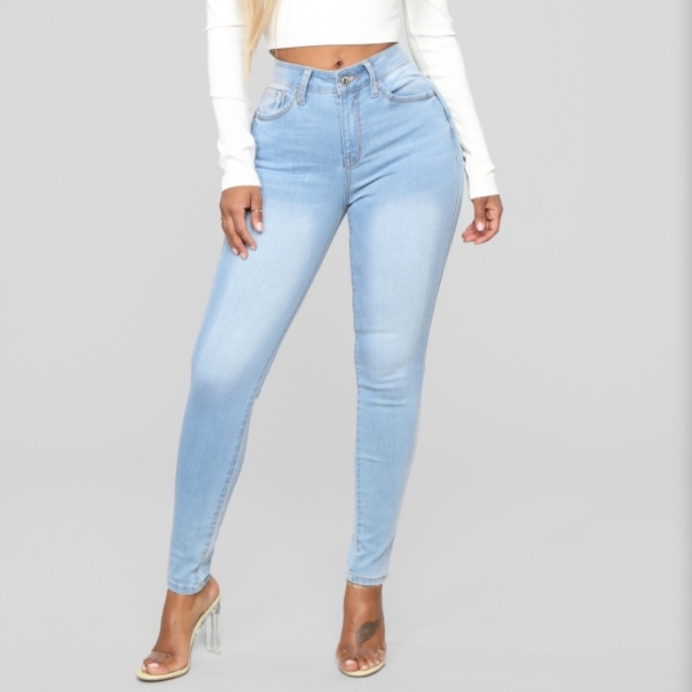 Fashion nova jeans